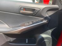 Gebraucht Lexus IS300h Luxury Line 181 PS (133 kW) 2017 Rot Limousine