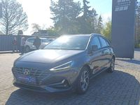 Gebraucht Hyundai i30 Intro Edition 120 PS (88 kW) 2021 Grau Limousine