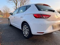 Second-hand Seat Leon 140 CP (102 kW) 2014 Alb Berlinǎ