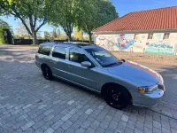 Second-hand Volvo V70 163 CP (119 kW) 2007 Argintiu Break