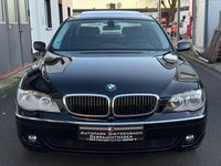 Gebraucht BMW 740 306 PS (225 kW) 2006 Schwarz Limousine
