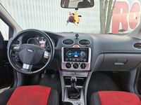 Gebraucht Ford Focus Style 116 PS (85 kW) 2009 Schwarz Limousine