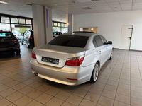 Gebraucht BMW 523 Advantage 177 PS (130 kW) 2006 Silber Limousine