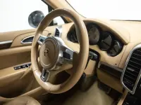 Gebraucht Porsche Cayenne 334 PS (245 kW) 2011 Weiß SUV