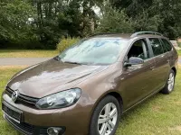 Gebraucht VW Golf VI Match 105 PS (77 kW) 2013 Braun Kombi