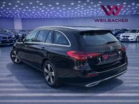 Gebraucht Mercedes C200 Avantgarde 186 PS (136 kW) 2024 Schwarz Limousine