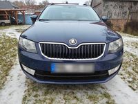 Gebraucht Skoda Octavia 150 PS (110 kW) 2015 Blau Kleinwagen