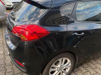 Gebraucht Kia Ceed 99 PS (72 kW) 2015 Schwarz Kleinwagen