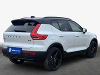 Neu Volvo XC40 Plus 163 PS (119 kW) 2026 Weiß SUV