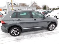 Gebraucht VW Tiguan Sound 125 PS (91 kW) 2017 Grau metallic SUV