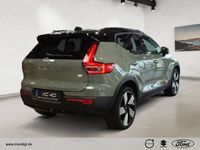 Neu Volvo XC40 Plus 185 kW (252 PS) 2025 Gruen SUV