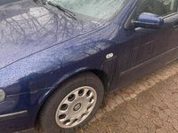 Second-hand Seat Leon 105 CP (77 kW) 2001 Albastru Hatchback