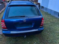 Gebraucht Mercedes C270 170 PS (125 kW) 2003 Blau Kombi