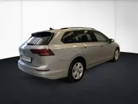 Gebraucht VW Golf VIII Life 150 PS (110 kW) 2025 Silber Kombi