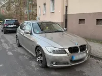 Gebraucht BMW 320 170 PS (125 kW) 2011 Andere farben Limousine