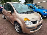 Gebraucht Renault Modus 88 PS (64 kW) 2006 Gold Van / Kleinbus