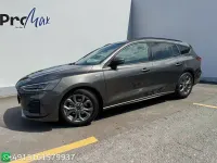 Gebraucht Ford Focus ST-Line X 155 PS (114 kW) 2024 Grau Limousine
