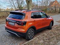 Gebraucht VW T-Cross Active 95 PS (69 kW) 2023 Orange SUV