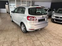 Gebraucht VW Golf VI 122 PS (89 kW) 2009 Gold Kleinwagen