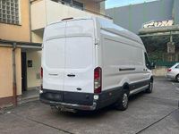 Second-hand Ford Transit 131 CP (96 kW) 2019 Alb Monovolum