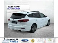 Używany Ford Focus ST-Line 125 KM (91 kW) 2022 Biały Kombi