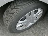 Gebraucht Ford Fiesta Cool & Connect 86 PS (63 kW) 2019 Moondust  silber Kleinwagen