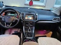 Second-hand Ford Edge 210 CP (154 kW) 2016 Negru SUV