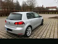 Gebraucht VW Golf VI 122 PS (89 kW) 2009 Silber Kleinwagen