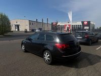 Gebraucht Opel Astra Edition 136 PS (100 kW) 2015 Schwarz Kombi