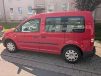 Gebraucht VW Caddy 109 PS (80 kW) 2013 Rot Van / Kleinbus