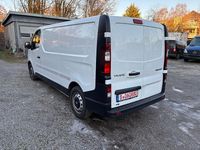 Gebraucht Renault Trafic 121 PS (88 kW) 2018 Weiß Van / Kleinbus