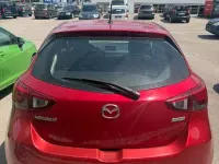 Gebraucht Mazda 2 Sports-Line 105 PS (77 kW) 2016 Rot Limousine