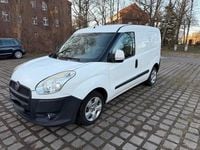Gebraucht Fiat Doblò 92 PS (67 kW) 2014 Weiß Van / Kleinbus