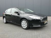 Gebraucht Ford Focus 101 PS (74 kW) 2017 Schwarz metallic Limousine