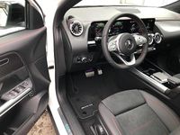 Gebraucht Mercedes EQA250 139 kW (190 PS) 2023 Weiss polarweiss SUV