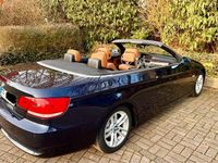 Gebraucht BMW 320 Cabriolet 177 PS (130 kW) 2008 Blau Cabrio