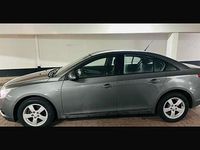 Gebraucht Chevrolet Cruze 109 PS (80 kW) 2010 Grau Limousine