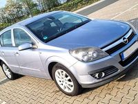 Gebraucht Opel Astra Sport 105 PS (77 kW) 2006 Silber Limousine