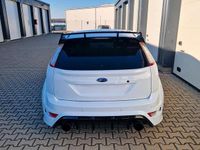 Gebraucht Ford Focus RS 305 PS (224 kW) 2009 Weiß Limousine
