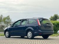 Usata Ford Focus Style 80 CV (58 kW) 2009 Blu Station wagon
