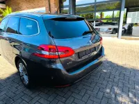 Gebraucht Peugeot 308 SW Allure 131 PS (96 kW) 2020 Grau Kombi