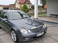Gebraucht Mercedes E220 Classic 170 PS (125 kW) 2008 Grau Limousine