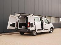 Neu Fiat Doblò 102 PS (75 kW) 2025 Weiß Van / Kleinbus