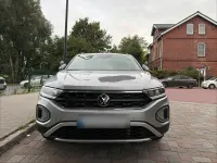 Gebraucht VW T-Roc 150 PS (110 kW) 2023 Grau SUV
