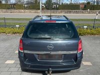 Gebraucht Opel Astra 105 PS (77 kW) 2007 Blau Kombi