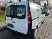 Używany Renault Kangoo Authentique 75 KM (55 kW) 2012 Biały Minivan