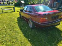 Second-hand BMW 328 193 CP (141 kW) 1996 Roșu Berlinǎ