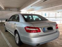 Gebraucht Mercedes E200 184 PS (135 kW) 2011 Silber Limousine