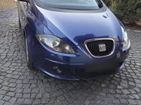 Second-hand Seat Altea 2004 Albastru Monovolum