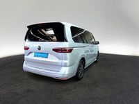 Gebraucht VW Multivan Basis 150 PS (110 kW) 2024 Reflexsilber metallic Van